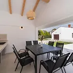 Pet Friendly In Porec