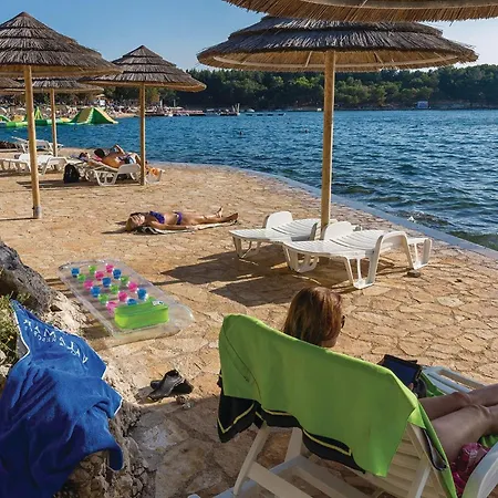 Semesterbostad Luxurious In Poreč